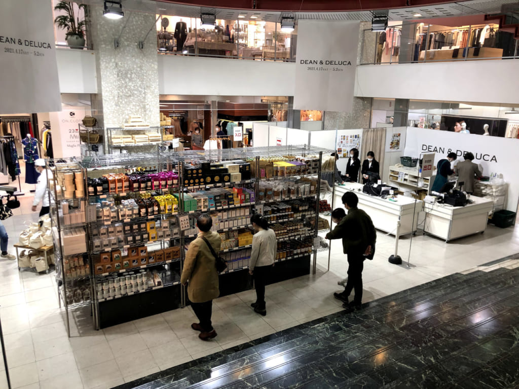 DEAN&DELUCA　店内