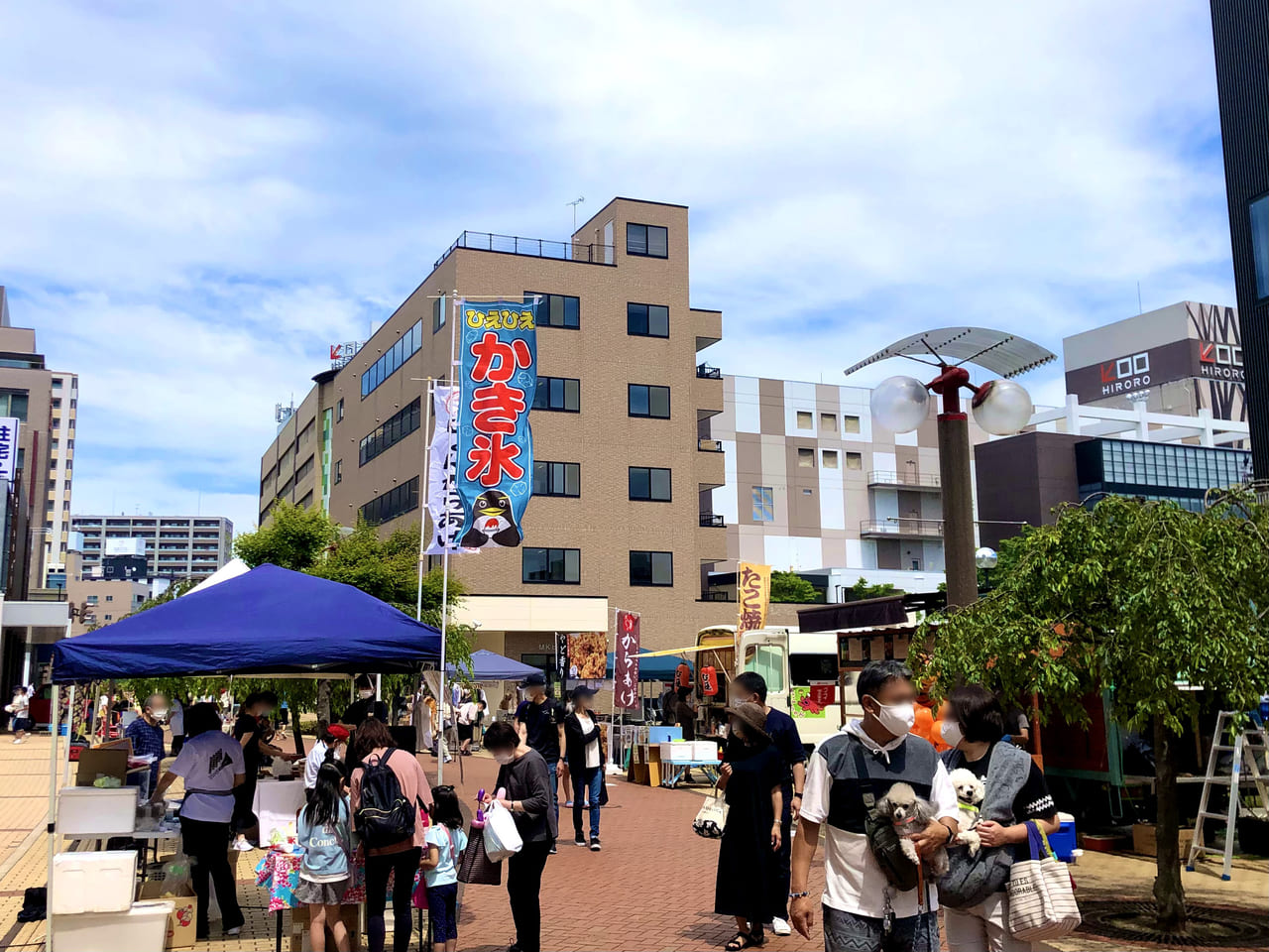 うまいもの市　会場内