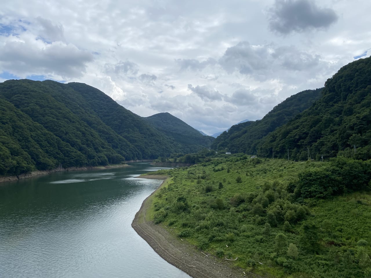 dam