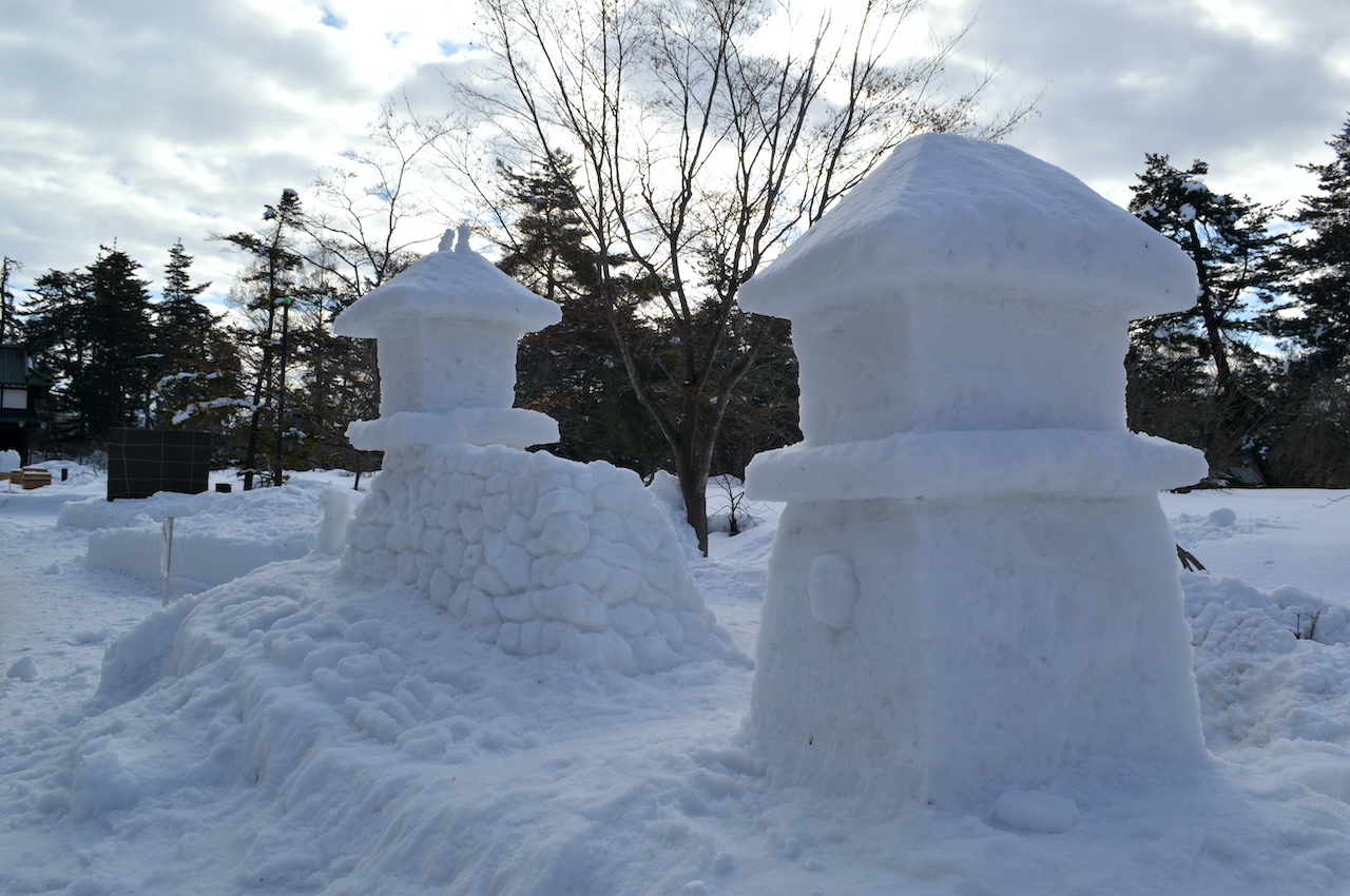 弘前城雪灯篭まつり