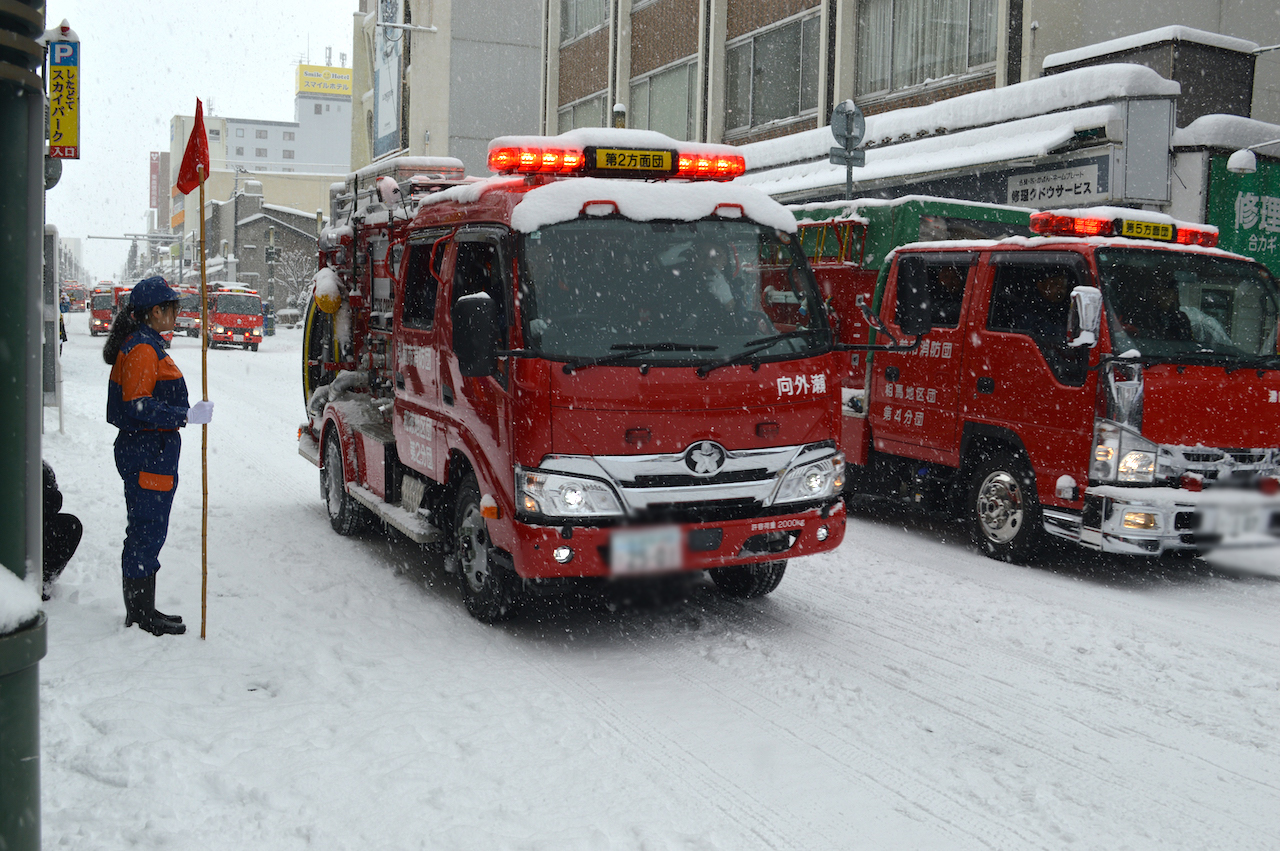 弘前市・西目屋村消防団出初式