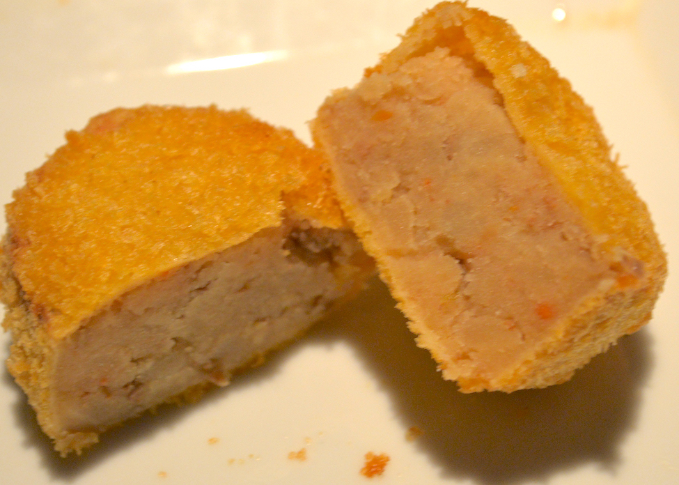 。装飾のみが目的の画像であれば、空欄にしてください。